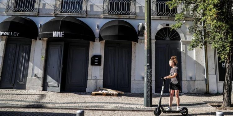 Suspeito na morte do agente da PSP Fábio Guerra vai entregar-se à justiça