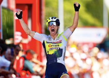 Ciclista Rui Costa vence a 15.ª etapa da Volta a Espanha