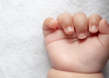 Bebé recém-nascido morre engasgado em Azeitão