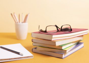 Manuais escolares do 3.º e 4.º anos vão deixar de ser reutilizados