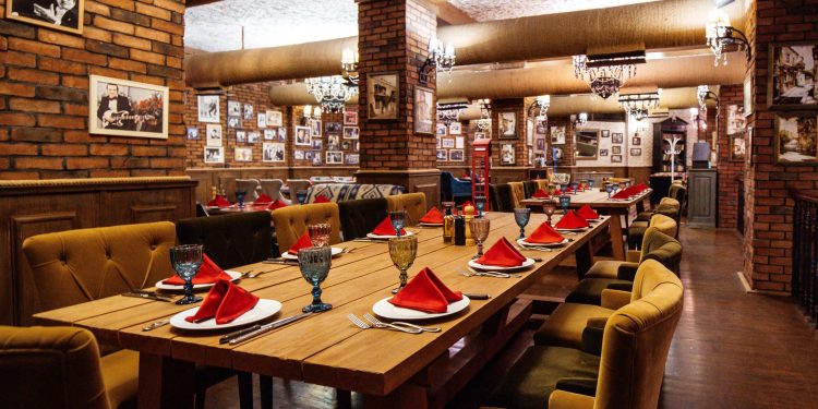 Governo esclarece que restaurantes podem recusar partilha de pratos. Saiba mais sobre o novo Guia da Restauração