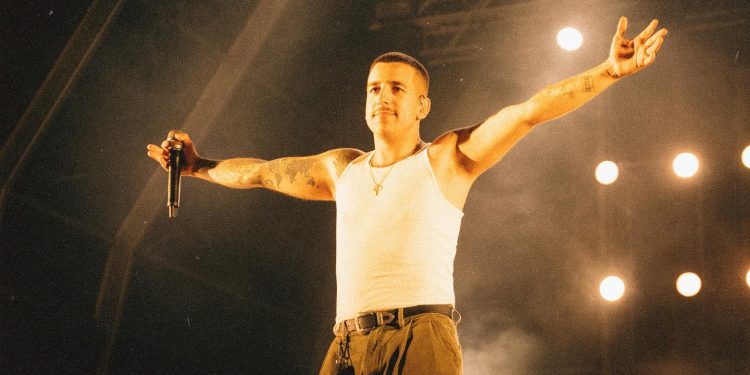 Fernando Daniel realiza concerto inclusivo. Saiba como a comunidade surda vai integrar o evento