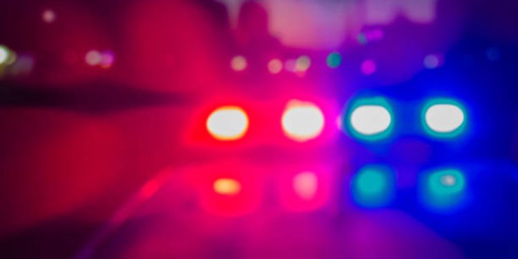 Colisão entre seis carros corta trânsito numa das faixas da CRIL/IC17 em Lisboa