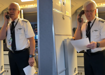 Piloto torna-se viral com despedida emocionante em último voo antes da reforma