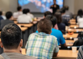 Escola em Lisboa tem 300 alunos sem professores desde setembro