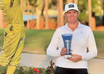 Hailey é a primeira mulher transgénero a vencer um evento de golfe feminino
