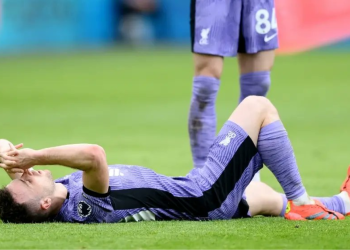 Diogo Jota sofre nova lesão grave e volta a ser afastado dos relvados