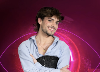 Concorrente de género não-binário do Big Brother causa controvérsia nas redes sociais