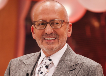 Sem filhos, Manuel Luís Goucha reparte a fortuna com famílias carenciadas