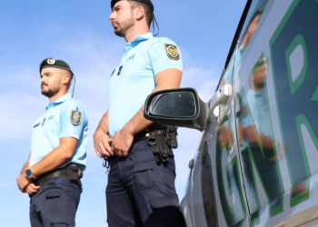 Três homens e duas mulheres detidos por tráfico de droga na Lourinhã