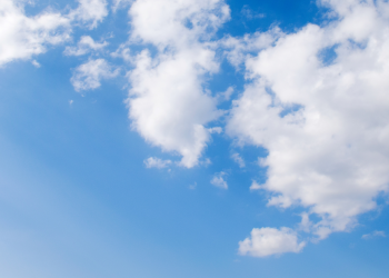 Fim de semana traz tempo quente a Portugal