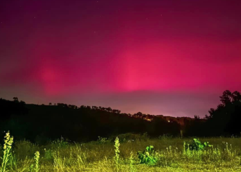 Aurora Boreal ilumina o céu de Portugal