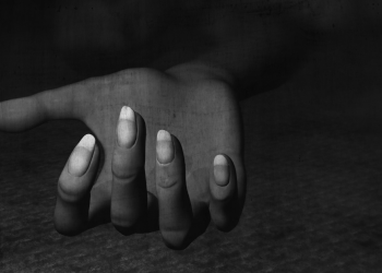 Mulher morre com golpe na garganta, na Lourinhã