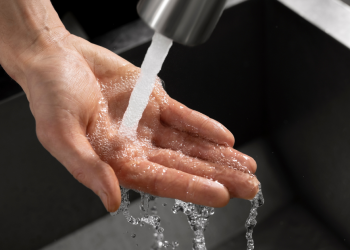 Algarve vai levar água do mar às torneiras após extrair o sal