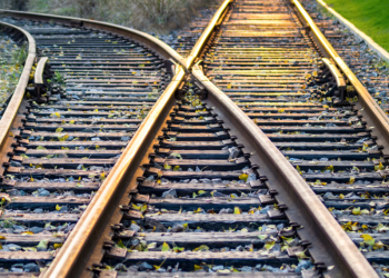 Já foi reaberto o serviço ferroviário entre Torres Vedras e Malveira