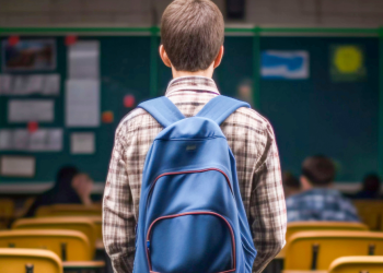 Empresa portuguesa oferece bolsas de estudo aos filhos dos trabalhadores