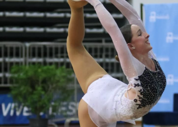 Portuguesa Rita Azinheira sagra-se campeã mundial júnior de patinagem artística