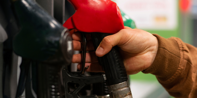 Preços dos combustíveis vão aumentar na próxima semana